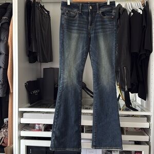 American Eagle Super Stretch Kick Boot Size 2 Regular